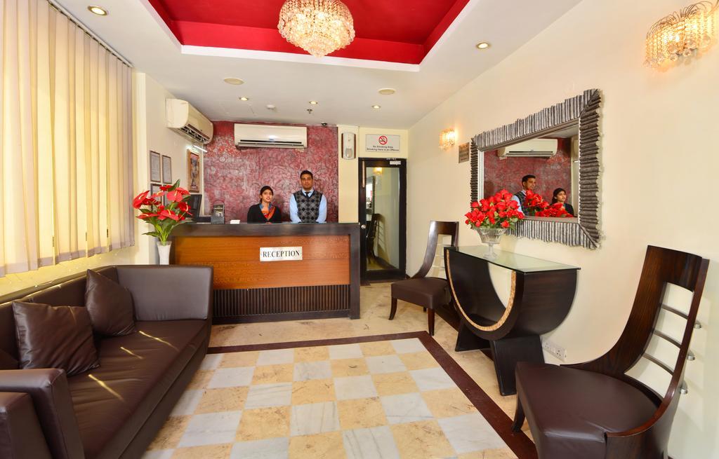 Hotel Shanti Palace West New Delhi Exterior photo